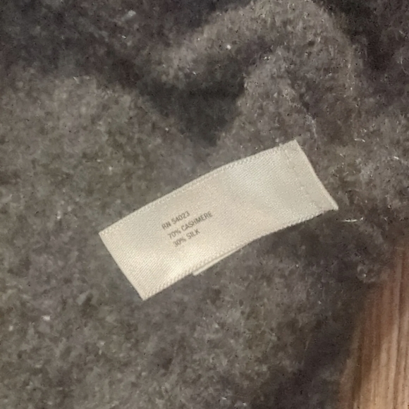 Stella McCartney For Gap Kids Gray Cheetah Cashmere Blend Sweater XXL (14-16). - Picture 8 of 16